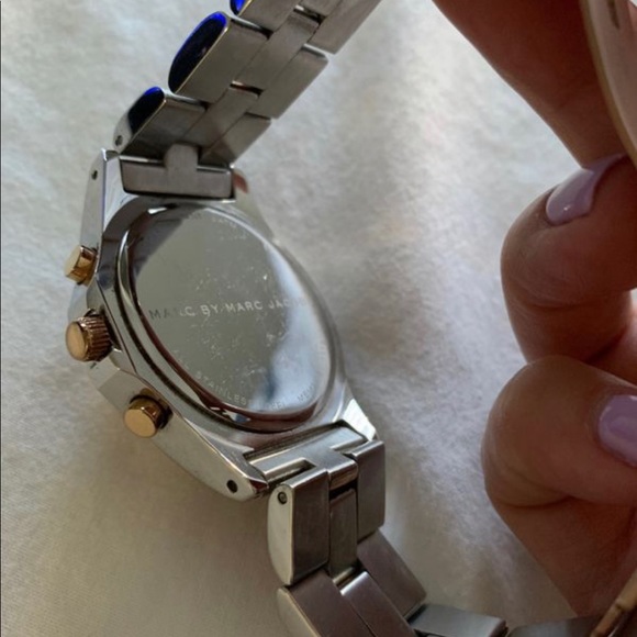 Marc by Marc Jacobs watch. - Picture 5 of 5